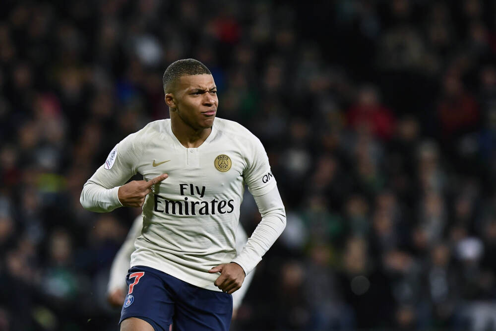 巴西新星闪耀巴塞尔！19岁丰塞卡夺生涯最重要一冠